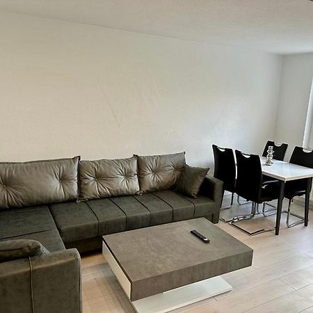 Flexible, Schoene Und Gut Aussehende Feriensuite Reutlingen Eksteriør billede